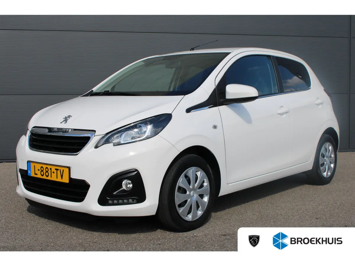 1.0 e-VTi Active | Airconditioning | Bluetooth | Mistlampen | Extra getinte ramen | Lederen stuurwiel |