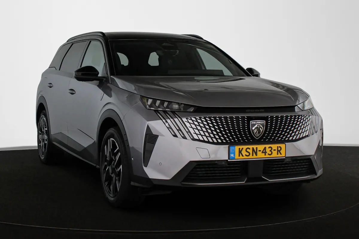 1.2 Hybrid 145 GT 7p Stuur-Stoelverwarming 360 Camera Keyless