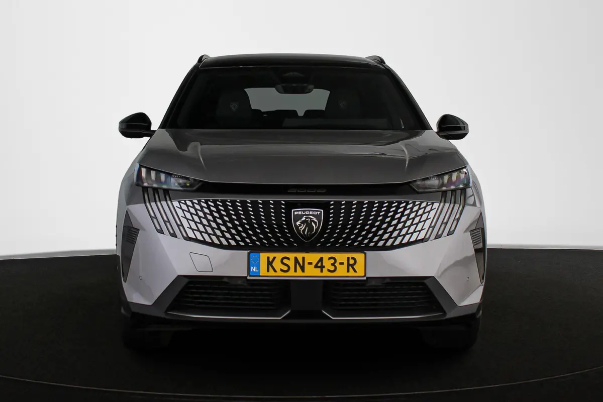 1.2 Hybrid 145 GT 7p Stuur-Stoelverwarming 360 Camera Keyless