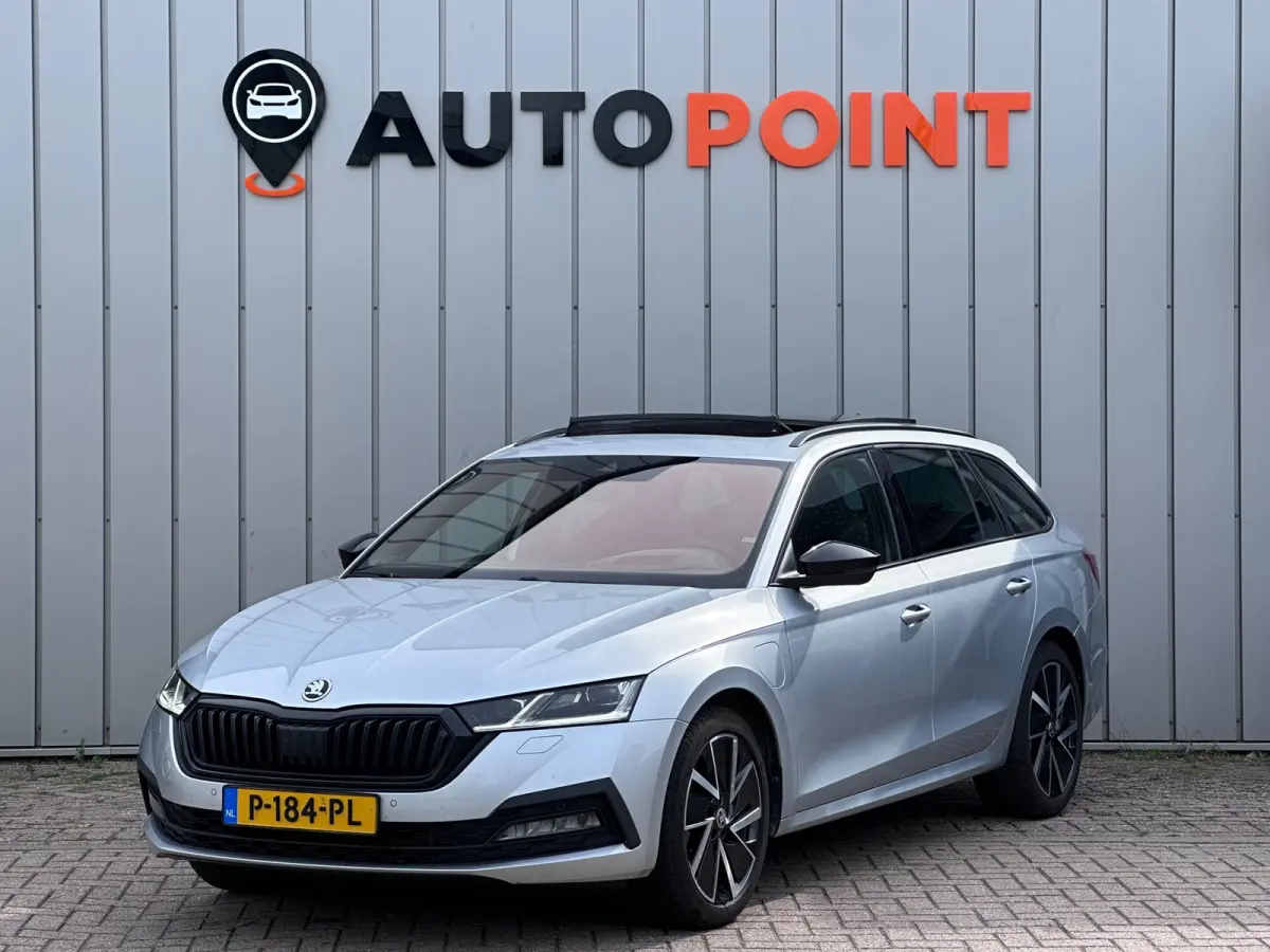 1.4 TSI iV PHEV PANO HEAD-UP VIRTUAL Business Edition Plus