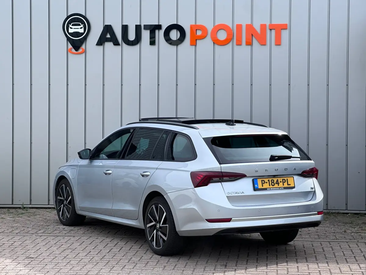 1.4 TSI iV PHEV PANO HEAD-UP VIRTUAL Business Edition Plus