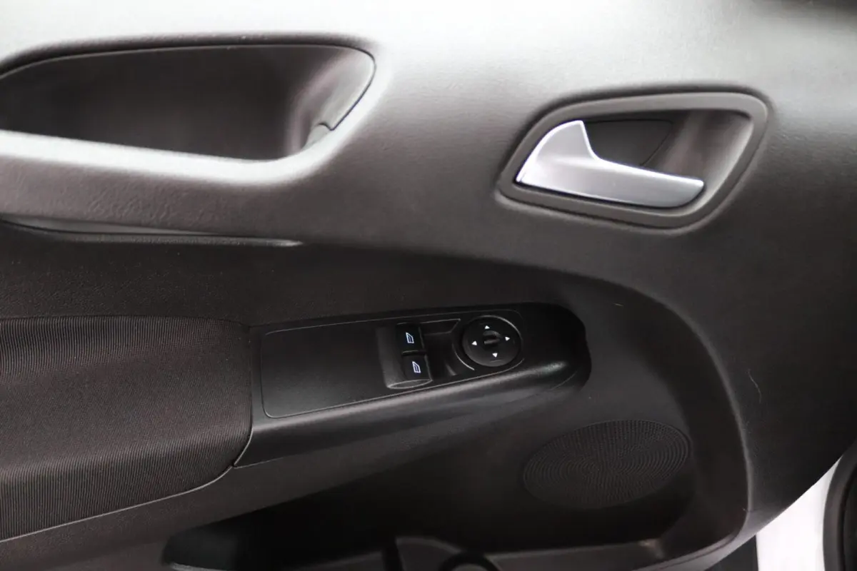 1.0 EcoBoost | BPM VRIJ | Schuifdeur | Airco |