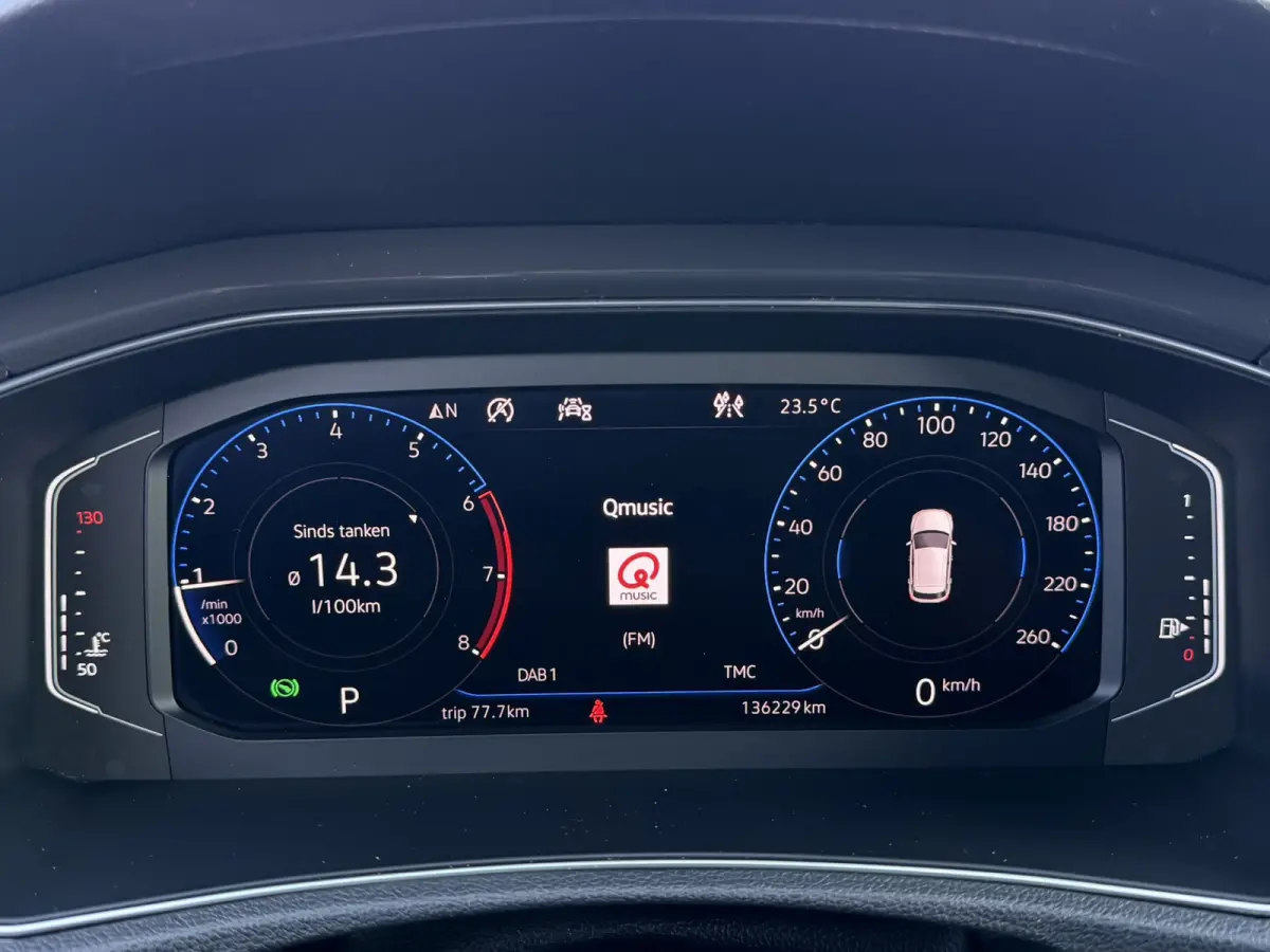 1.5 TSI Sport R-Line Trekhaak Carplay Achteruitrijcamera 4S Banden Stoelverwarming
