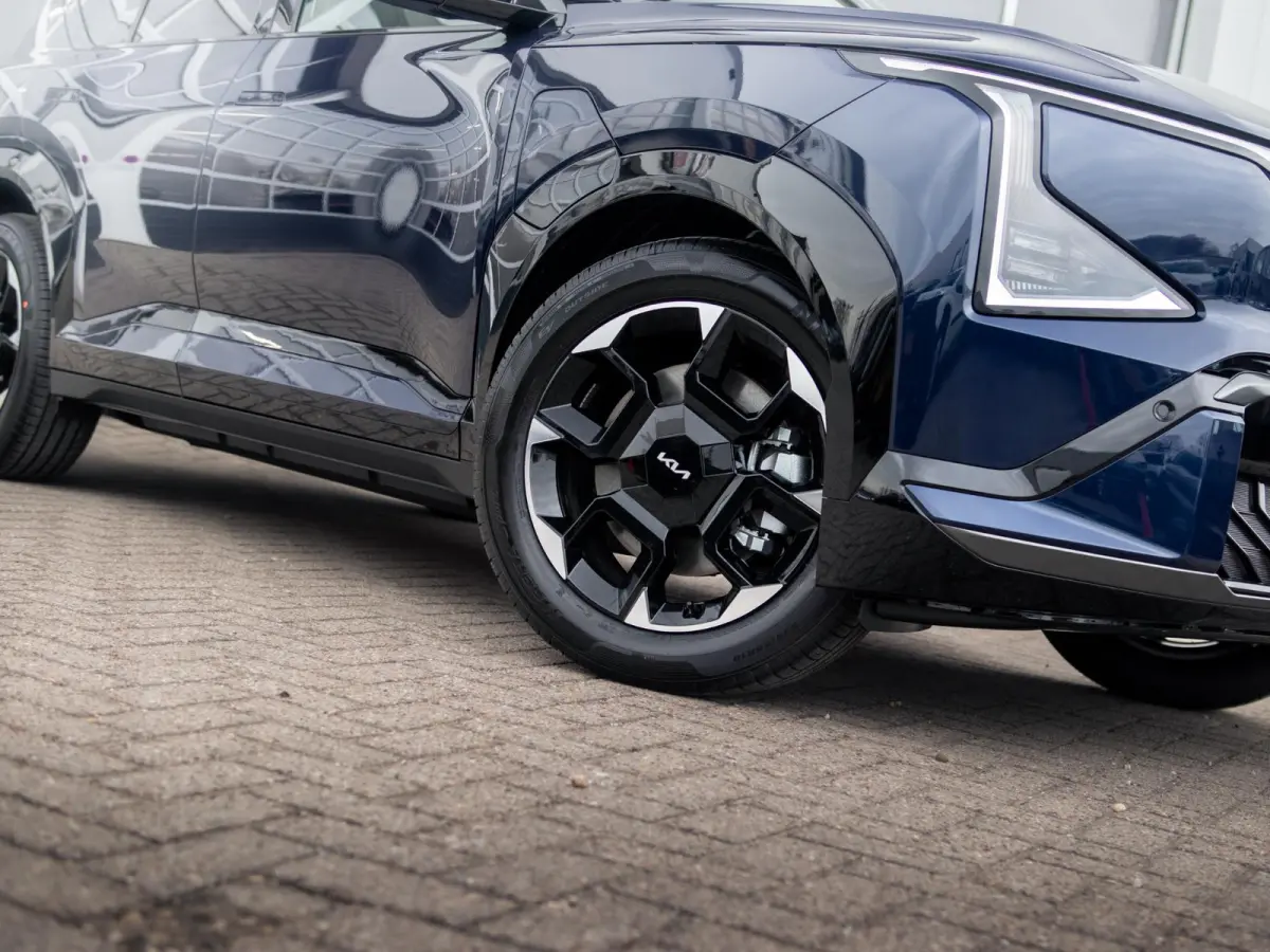 GT-Line Business Edition 81.4 kWh | Actieprijs* | Navi. | Clima. | Adapt. Cruise. | Schuif-/Kanteldak | GT-Line Bekleding In Vegan Leder