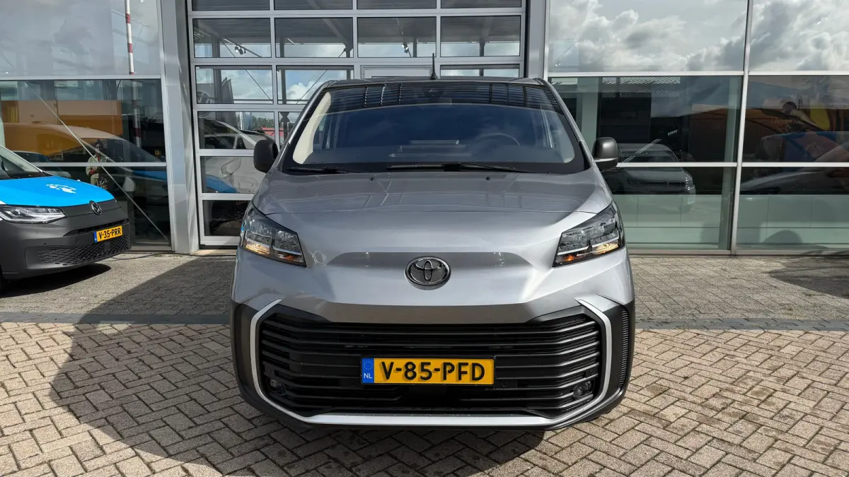 PROACE Worker 2.0 D-4D 140PK L2 Challenger | Navi | Cruise Controle | Camera | Stoel en stuurverw | Apple Carplay