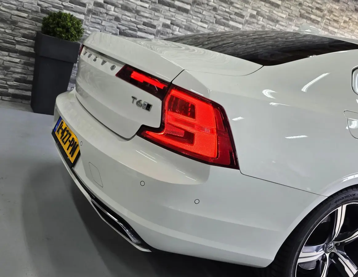 2.0 T6 AWD Inscription R Design *320PK*Ice white*!
