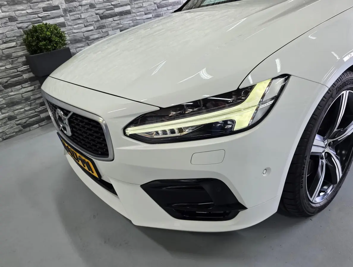 2.0 T6 AWD Inscription R Design *320PK*Ice white*!