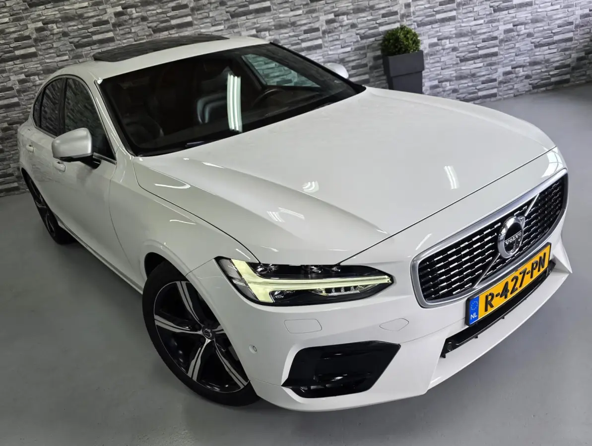 2.0 T6 AWD Inscription R Design *320PK*Ice white*!
