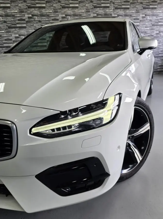 2.0 T6 AWD Inscription R Design *320PK*Ice white*!