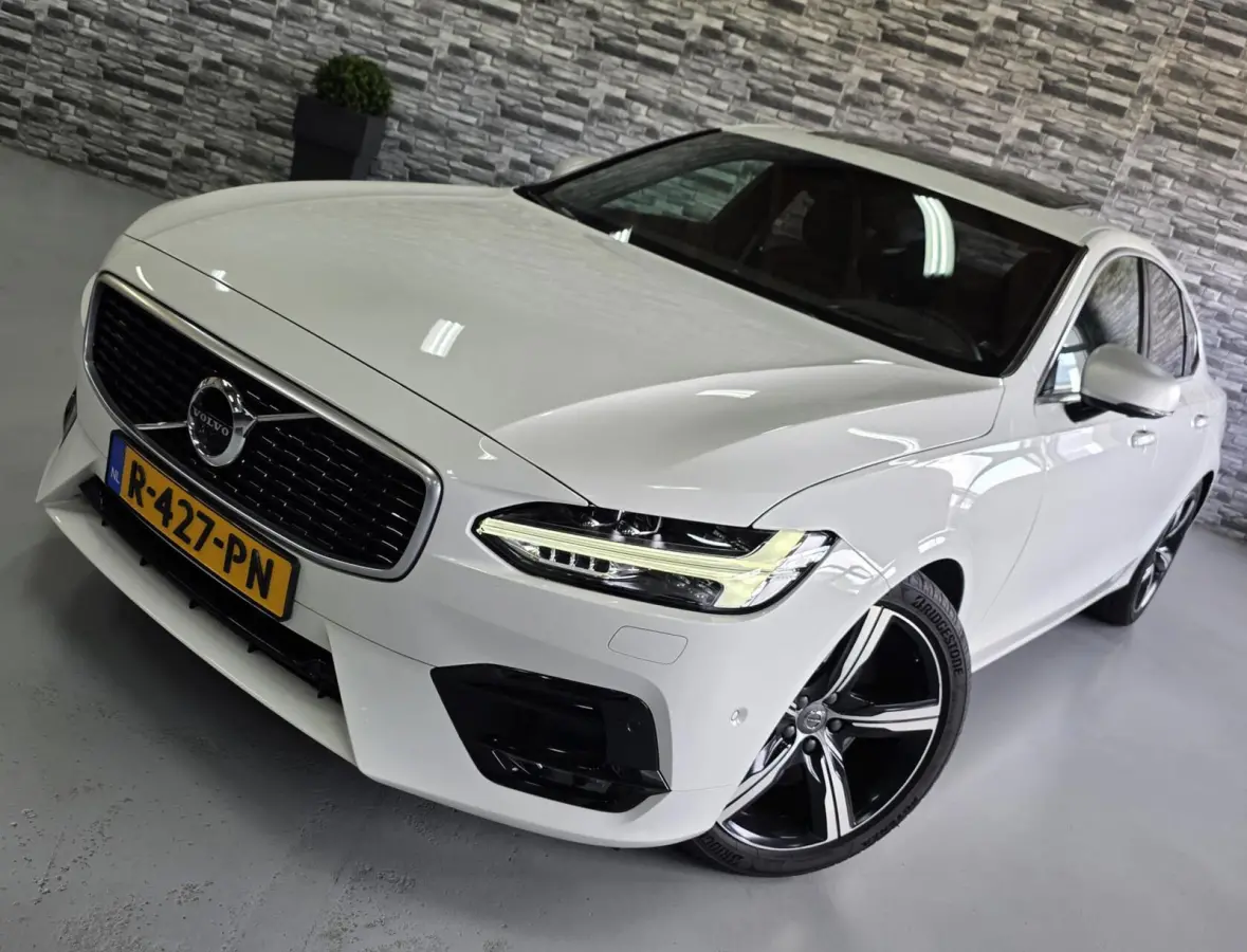 2.0 T6 AWD Inscription R Design *320PK*Ice white*!