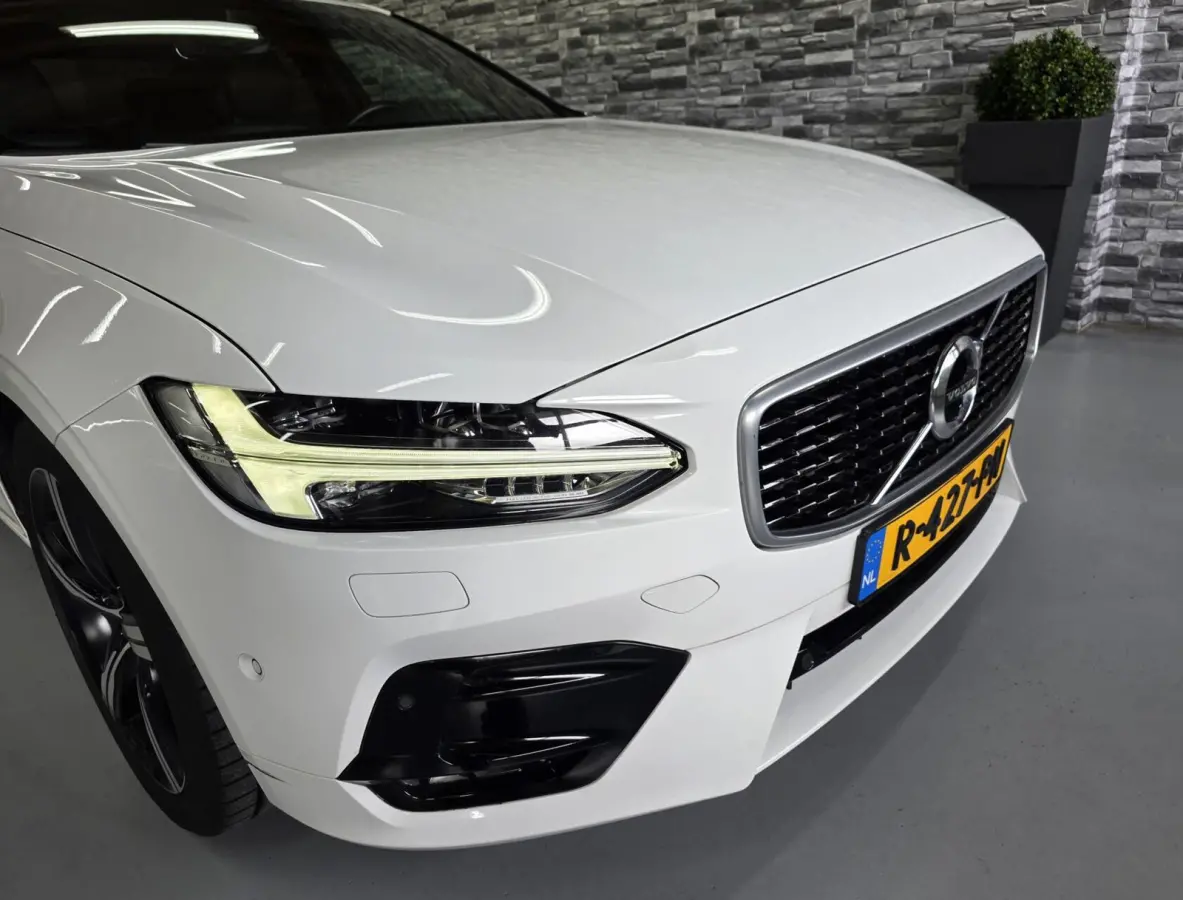 2.0 T6 AWD Inscription R Design *320PK*Ice white*!