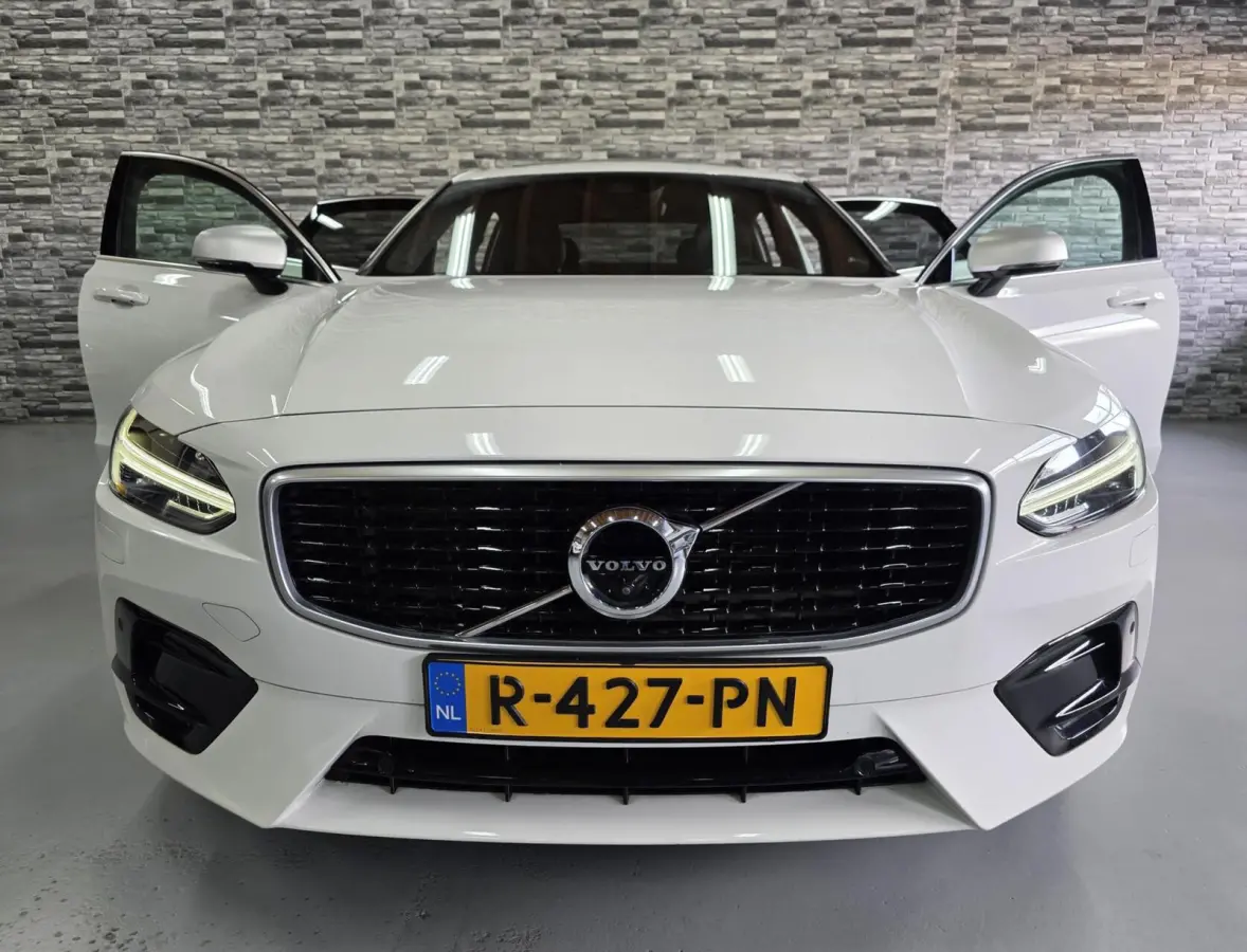 2.0 T6 AWD Inscription R Design *320PK*Ice white*!