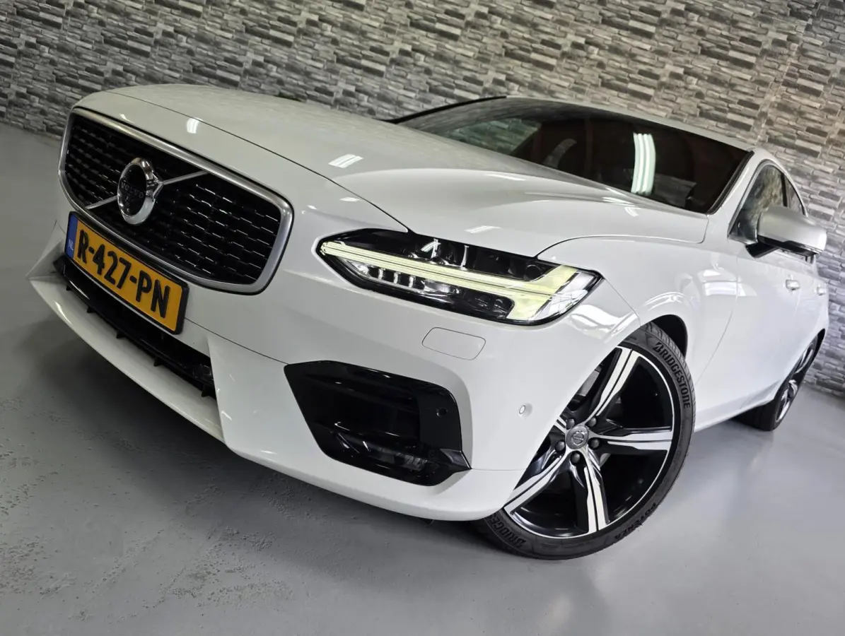 2.0 T6 AWD Inscription R Design *320PK*Ice white*!