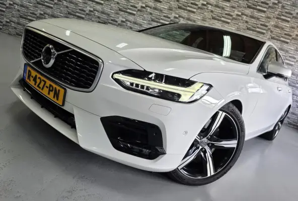 2.0 T6 AWD Inscription R Design *320PK*Ice white*!