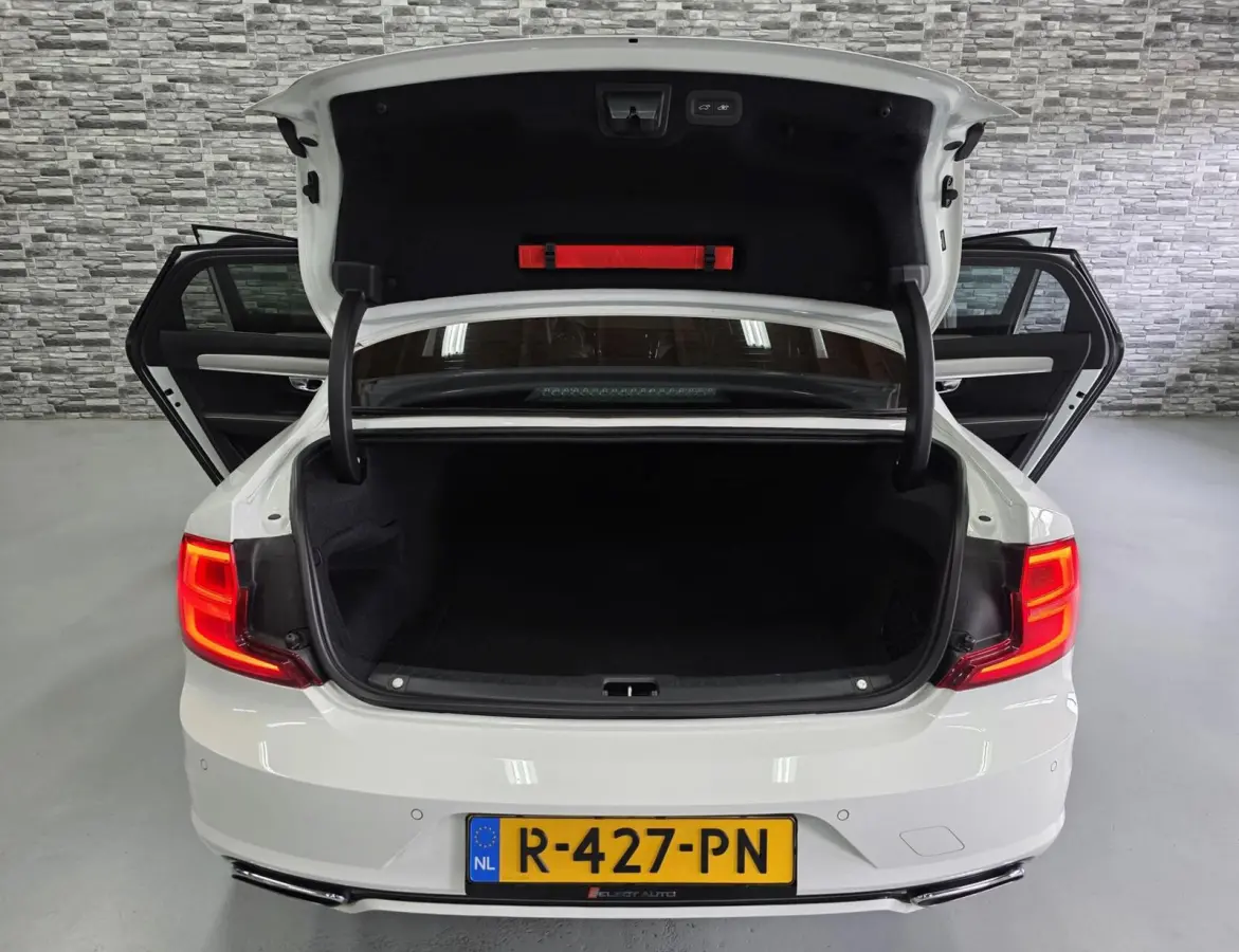 2.0 T6 AWD Inscription R Design *320PK*Ice white*!