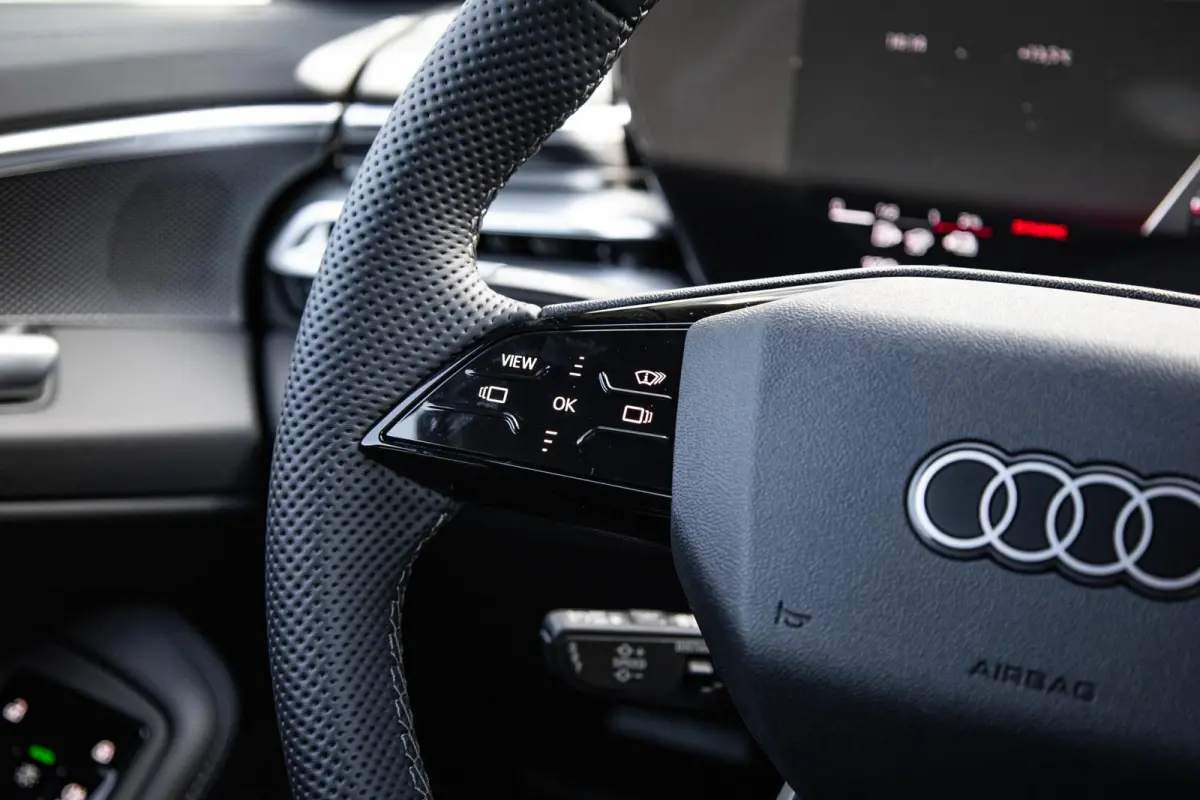 Avant 2.0 299pk quattro S Edition | B&O Audio | Head-up Display | Geheugen | Leder
