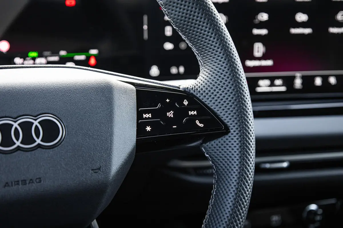 Avant 2.0 299pk quattro S Edition | B&O Audio | Head-up Display | Geheugen | Leder