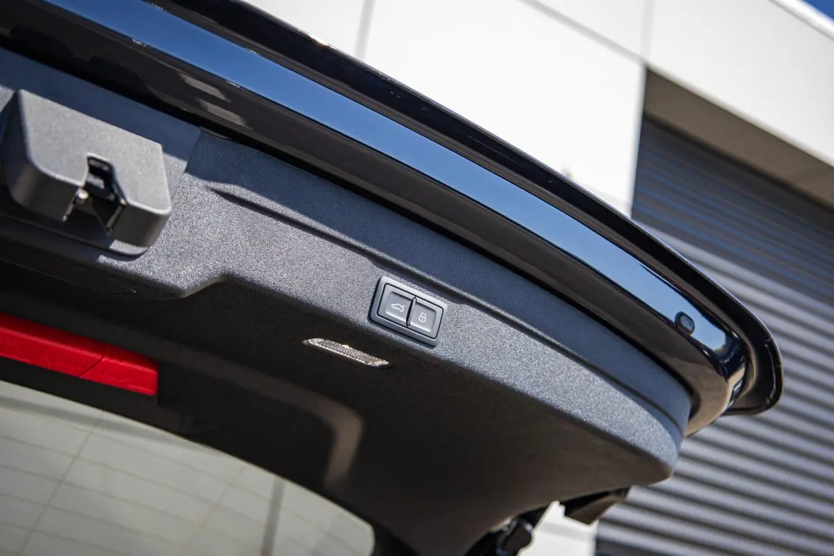 Avant 2.0 299pk quattro S Edition | B&O Audio | Head-up Display | Geheugen | Leder