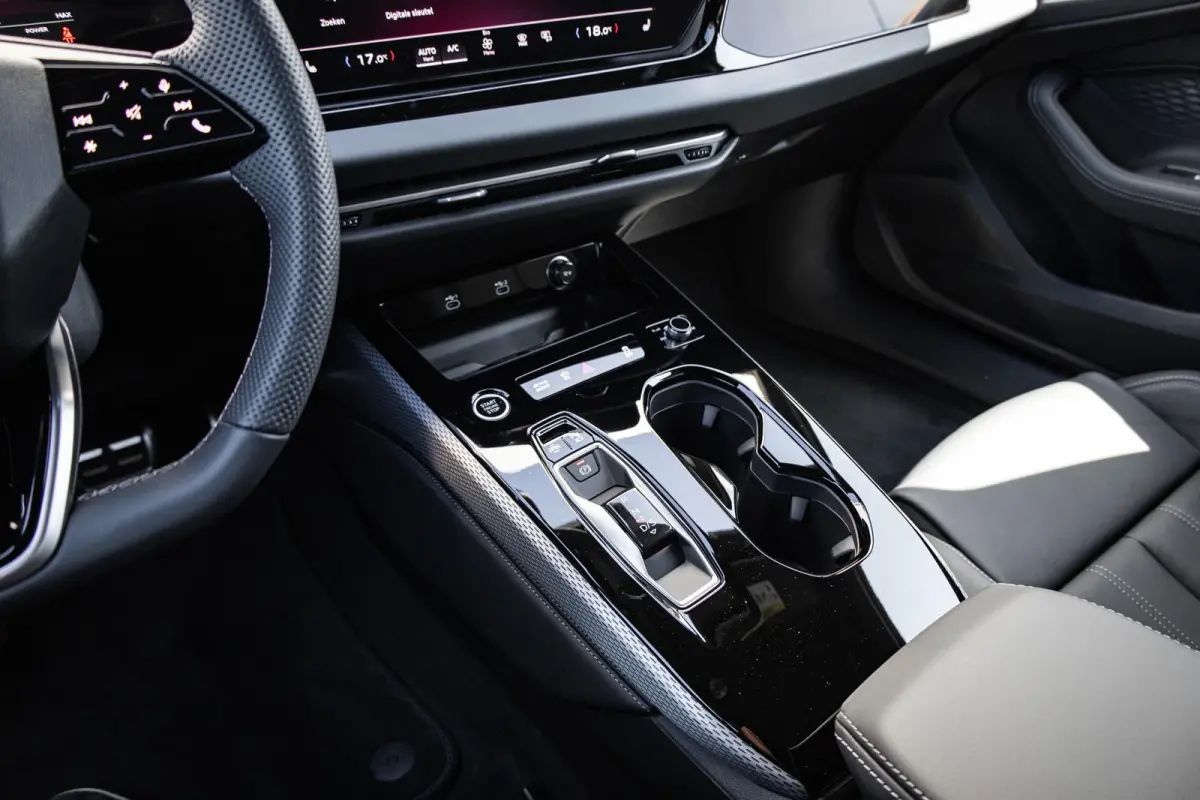 Avant 2.0 299pk quattro S Edition | B&O Audio | Head-up Display | Geheugen | Leder