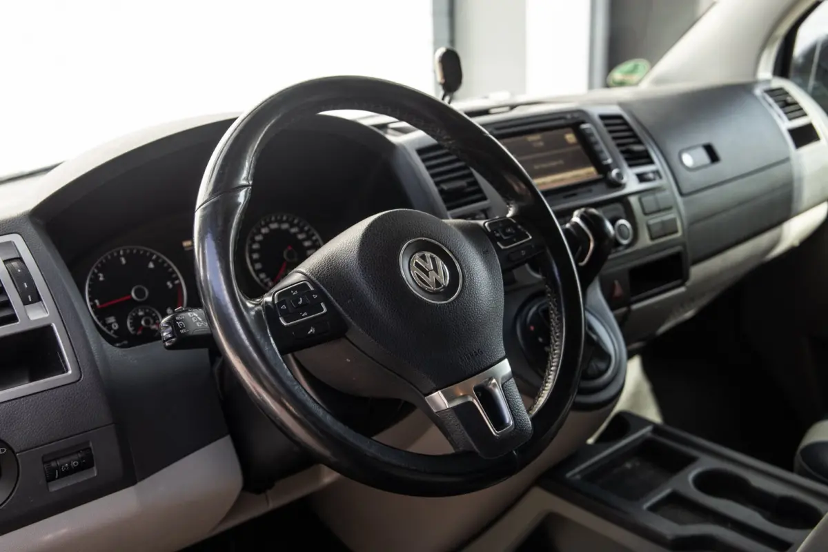 2.0 TDI L2H1 4Motion / Dubbele Schuifdeur / Automaat / Leder / Volledig Bekleed