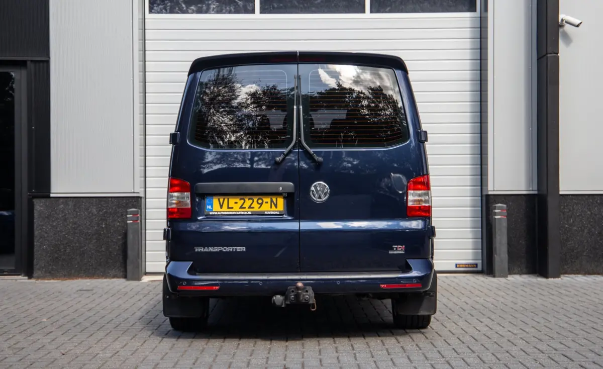 2.0 TDI L2H1 4Motion / Dubbele Schuifdeur / Automaat / Leder / Volledig Bekleed