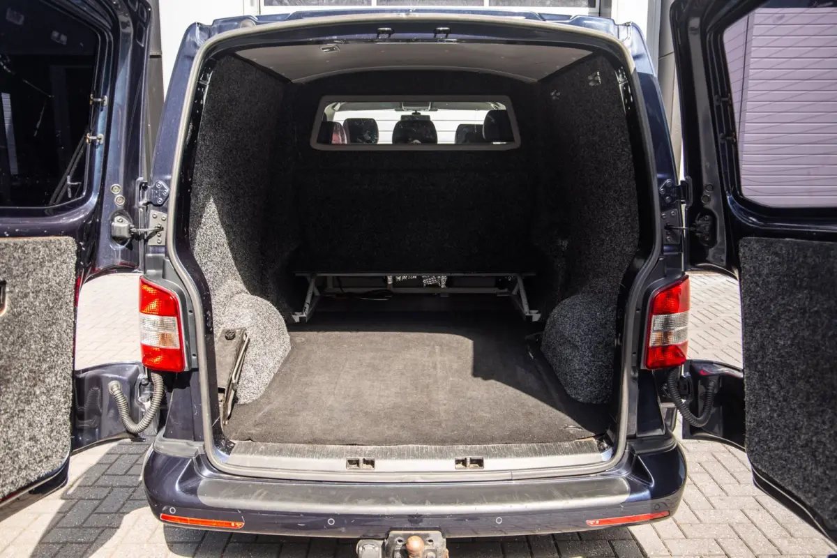 2.0 TDI L2H1 4Motion / Dubbele Schuifdeur / Automaat / Leder / Volledig Bekleed