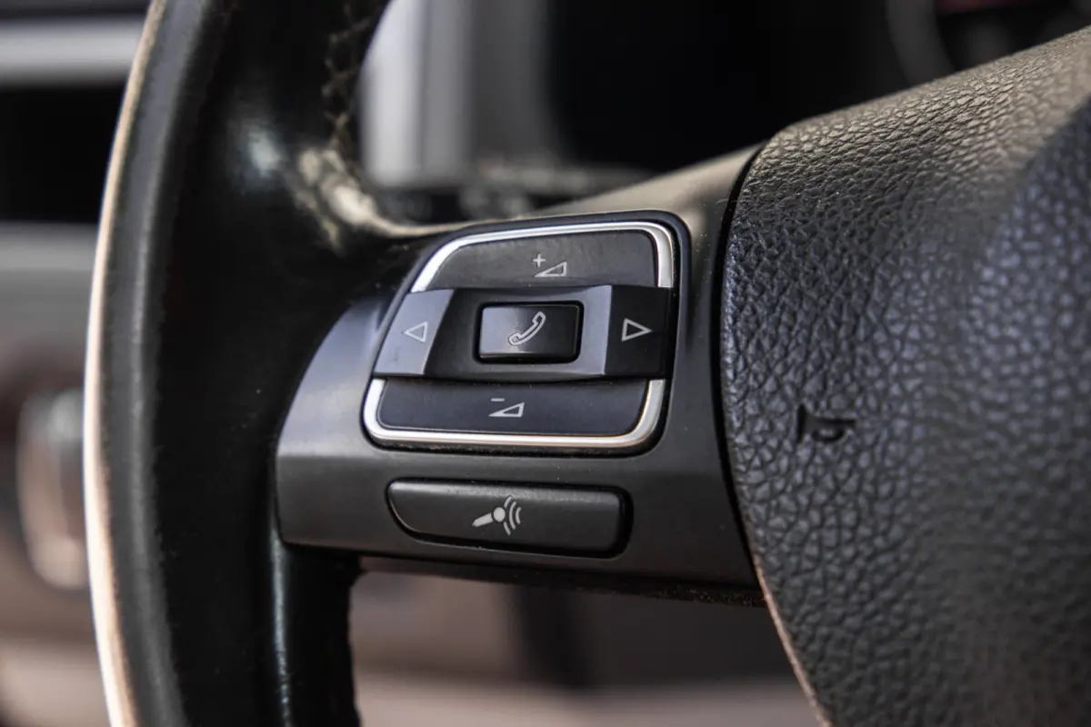 2.0 TDI L2H1 4Motion / Dubbele Schuifdeur / Automaat / Leder / Volledig Bekleed