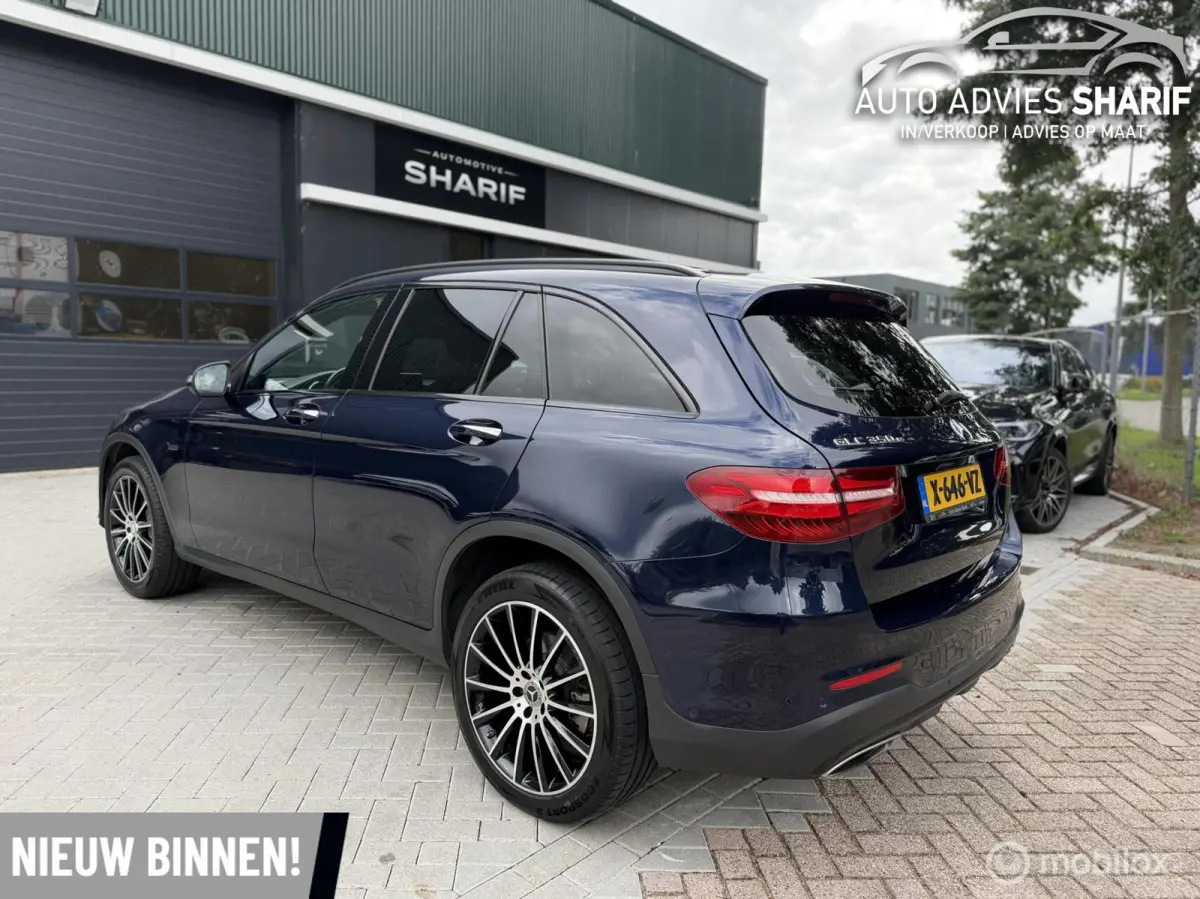 350e 4MATIC Premium Plus Full Options !!