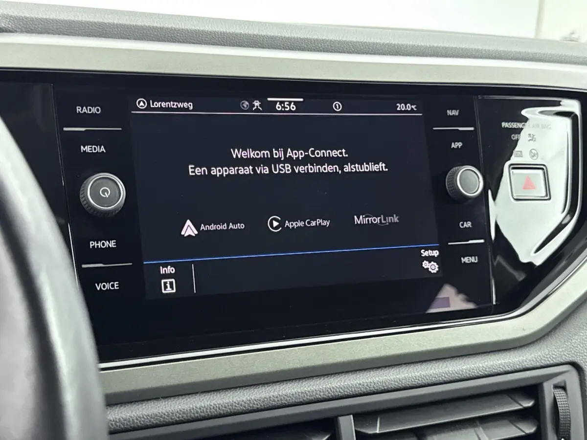 1.0 TSI Comfortline | TREKHAAK | ADAPTIEF CRUISECONTROL | APPLE CARPLAY / ANDROID AUTO | AIRCO | NAVIGATIE |