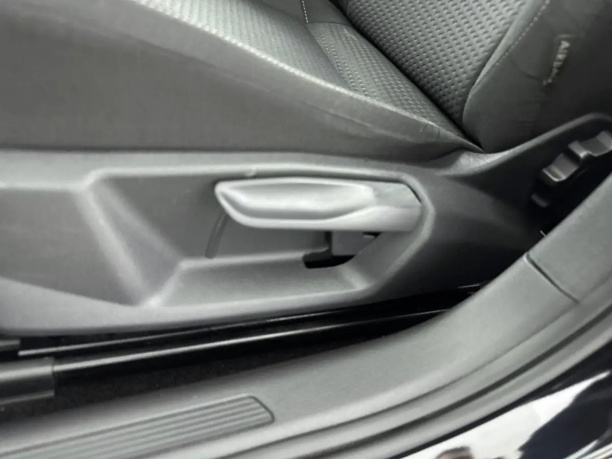 1.0 TSI Comfortline | TREKHAAK | ADAPTIEF CRUISECONTROL | APPLE CARPLAY / ANDROID AUTO | AIRCO | NAVIGATIE |