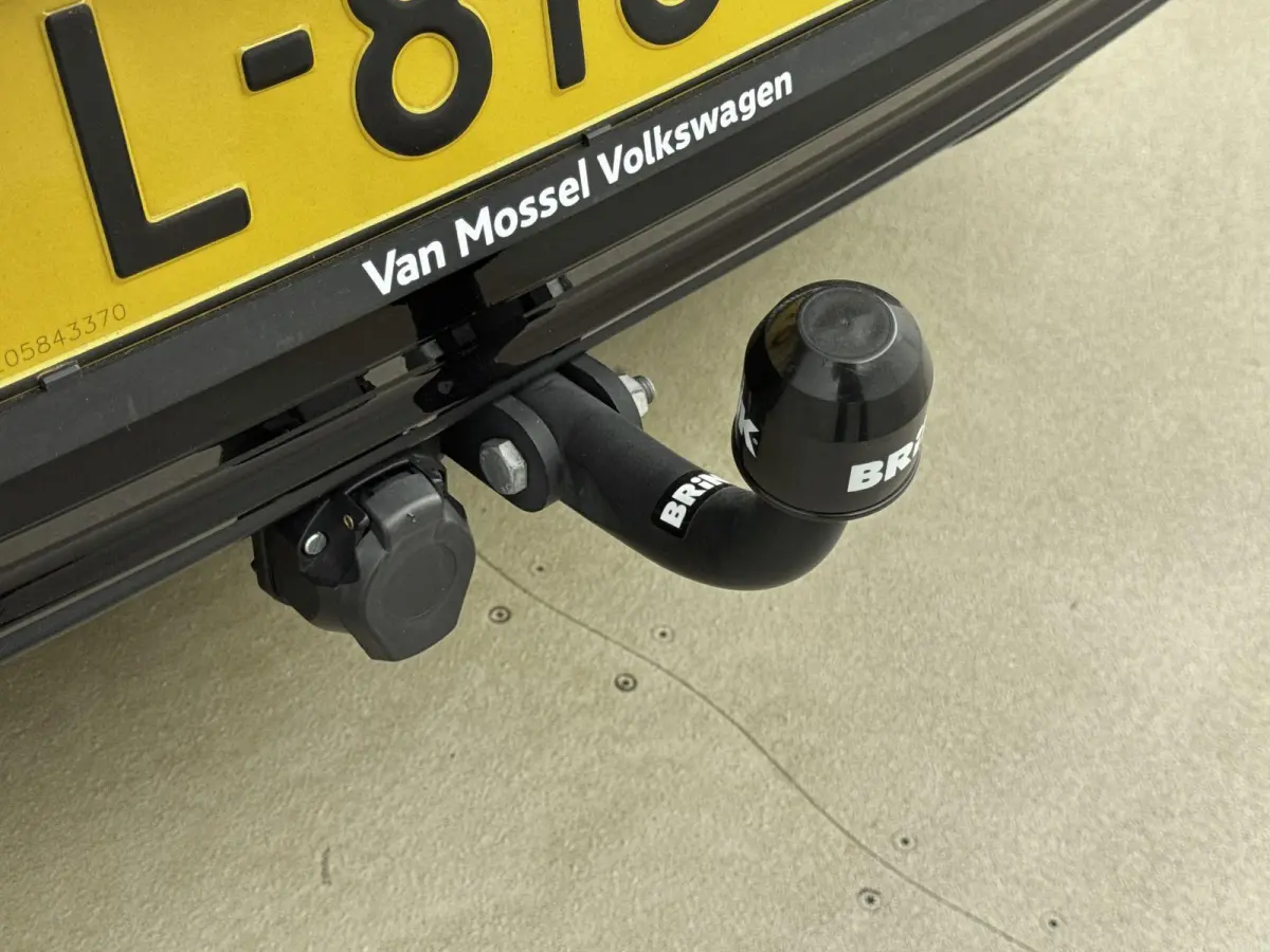 1.0 TSI Comfortline | TREKHAAK | ADAPTIEF CRUISECONTROL | APPLE CARPLAY / ANDROID AUTO | AIRCO | NAVIGATIE |
