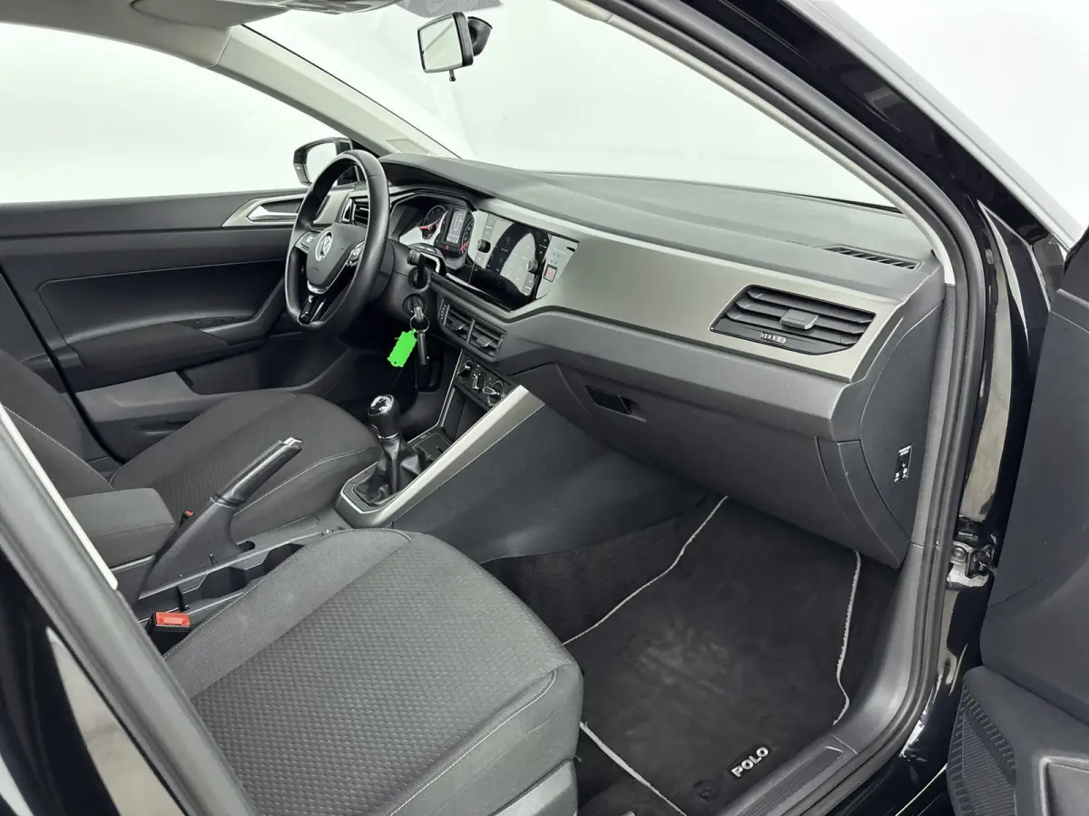 1.0 TSI Comfortline | TREKHAAK | ADAPTIEF CRUISECONTROL | APPLE CARPLAY / ANDROID AUTO | AIRCO | NAVIGATIE |