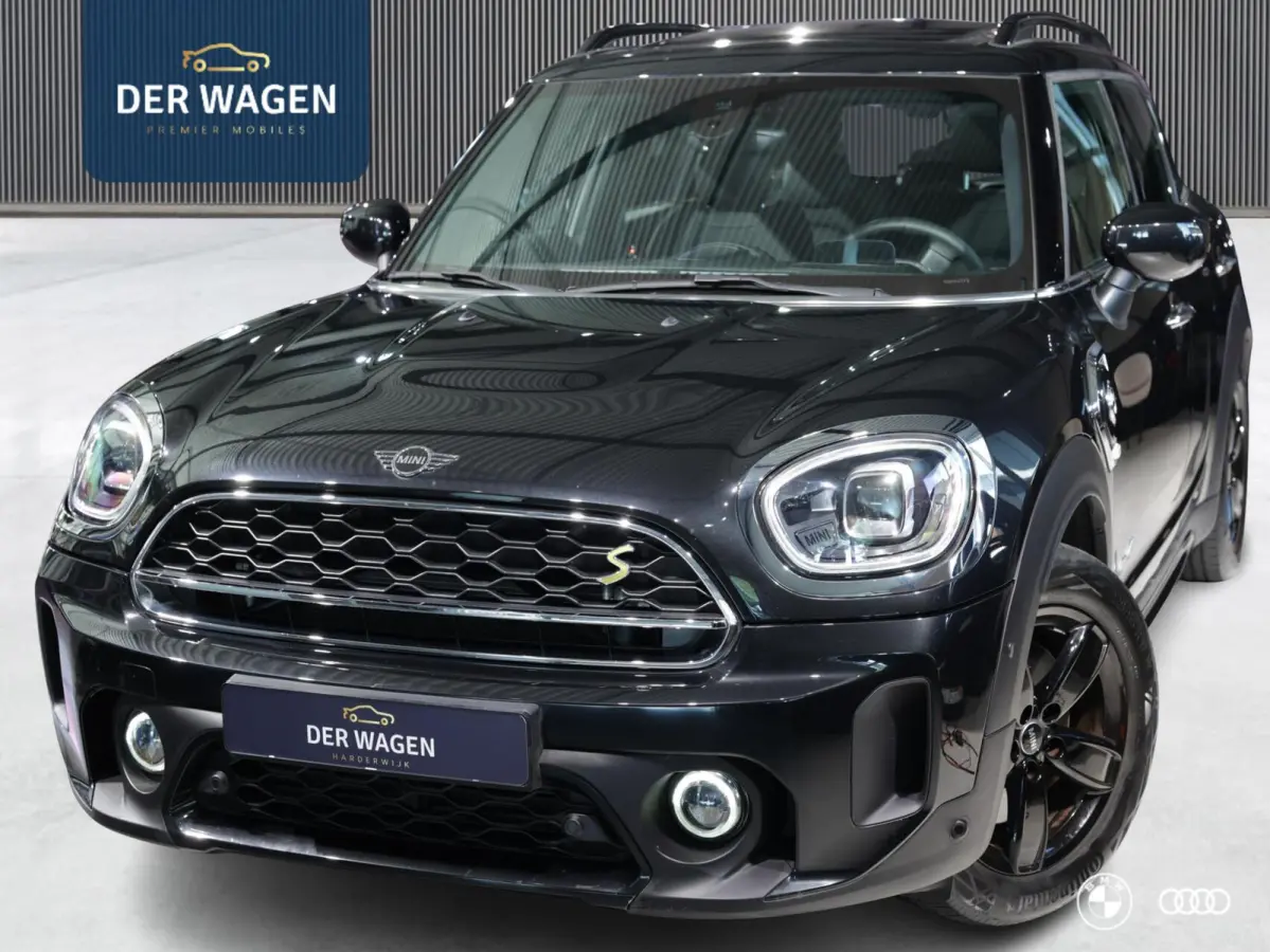 COOPER SE ALL4 / PANO / HUD / LEDER / MEMORY
