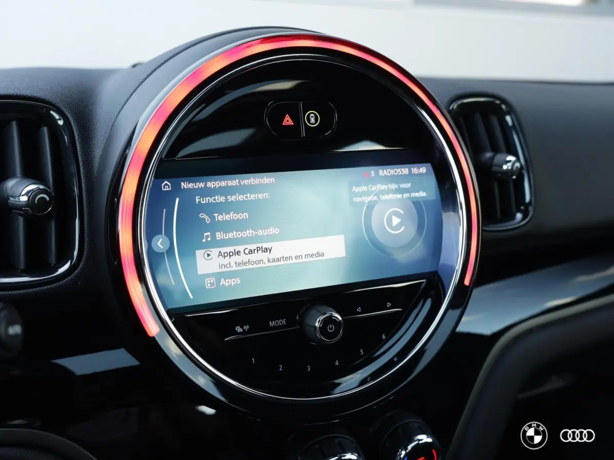 COOPER SE ALL4 / LEDER / LED / HUD / MEMORY / KEYLESS / CAMERA
