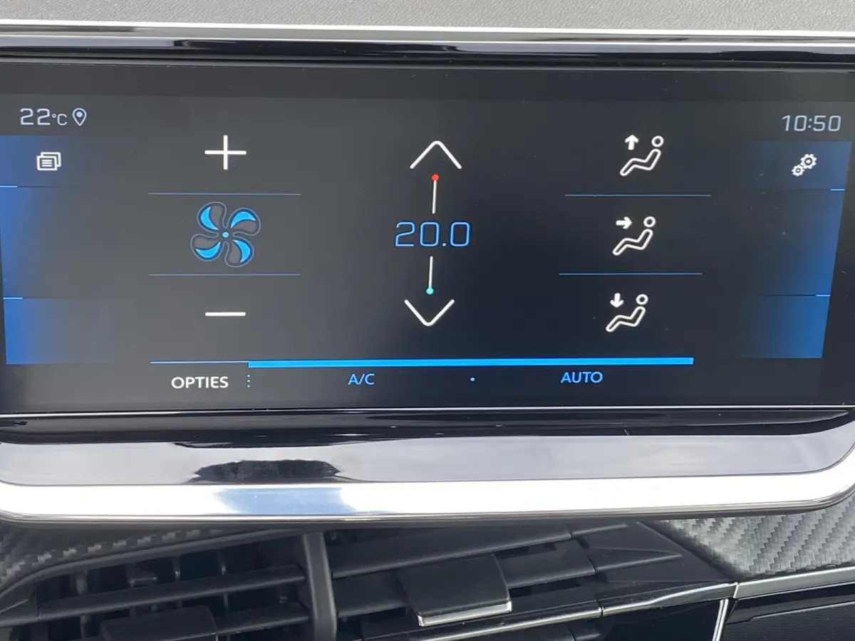 1.2 GT Pack 100 l CLIMATE | STOELVERWARMING| ADAPTIVE CRUISE | NAV | CARPLAY ANDROID | ZWART DAK | TREKHAAK | 50 DKM |