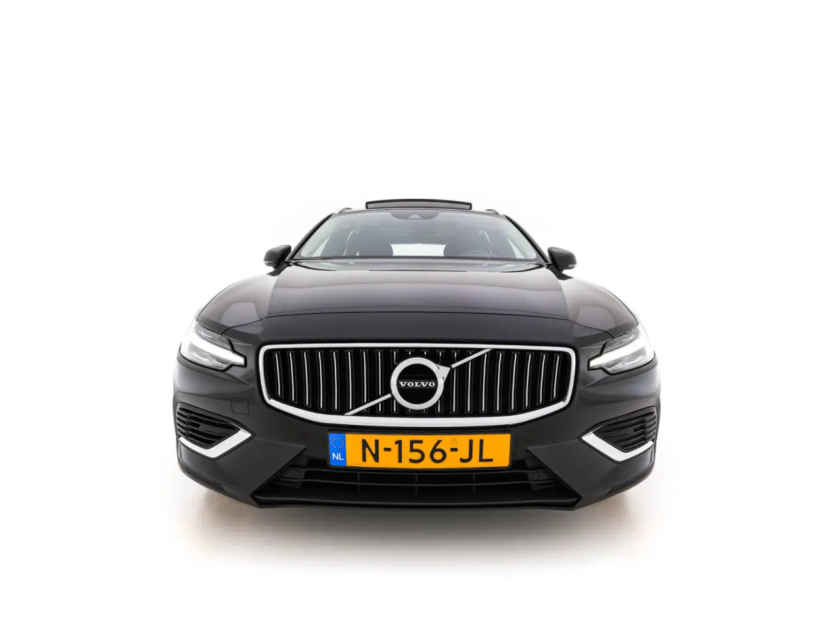 2.0 T6 Recharge AWD Inscription (Plug-in) (INCL-BTW) Aut. *PANO | LEATHER | FULL-LED | MEMORY-PACK | KEYLESS | DIGI-COCKPIT | NAVI-FULLMAP | HEATED-SPORTSEATS | ECC | CRUISE | DAB | TOWBAR |