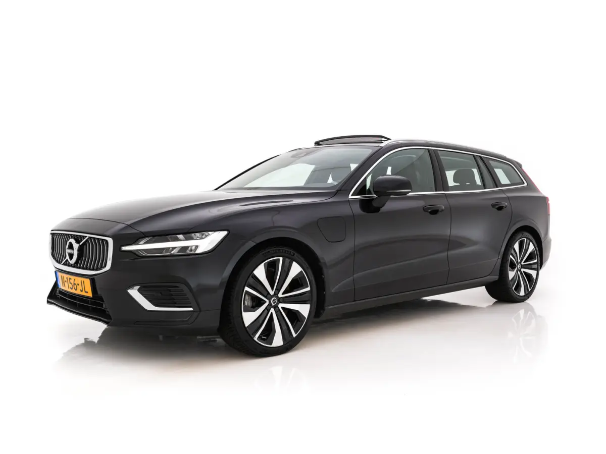 2.0 T6 Recharge AWD Inscription (Plug-in) (INCL-BTW) Aut. *PANO | LEATHER | FULL-LED | MEMORY-PACK | KEYLESS | DIGI-COCKPIT | NAVI-FULLMAP | HEATED-SPORTSEATS | ECC | CRUISE | DAB | TOWBAR |