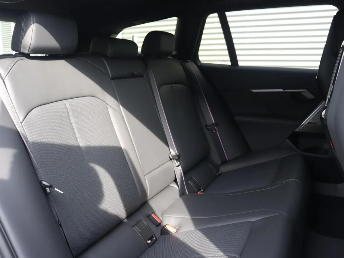 530e | M Sportp Pro | SoH 100% | Innovation Pack | Trekhaak | Panodak | M Stoelen | Driving Assistant Prof. | Parking Assist Plus | Adaptive Onderstel Prof. | Bowers & Wilkins | Stoelventila