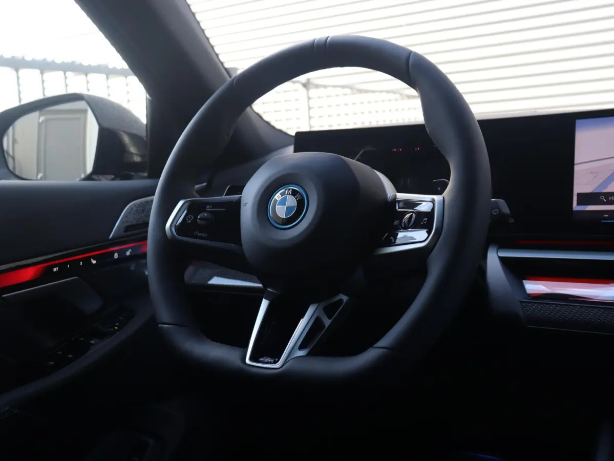 530e | M Sportp Pro | SoH 100% | Innovation Pack | Trekhaak | Panodak | M Stoelen | Driving Assistant Prof. | Parking Assist Plus | Adaptive Onderstel Prof. | Bowers & Wilkins | Stoelventila