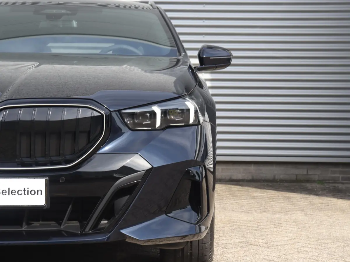 530e | M Sportp Pro | SoH 100% | Innovation Pack | Trekhaak | Panodak | M Stoelen | Driving Assistant Prof. | Parking Assist Plus | Adaptive Onderstel Prof. | Bowers & Wilkins | Stoelventila