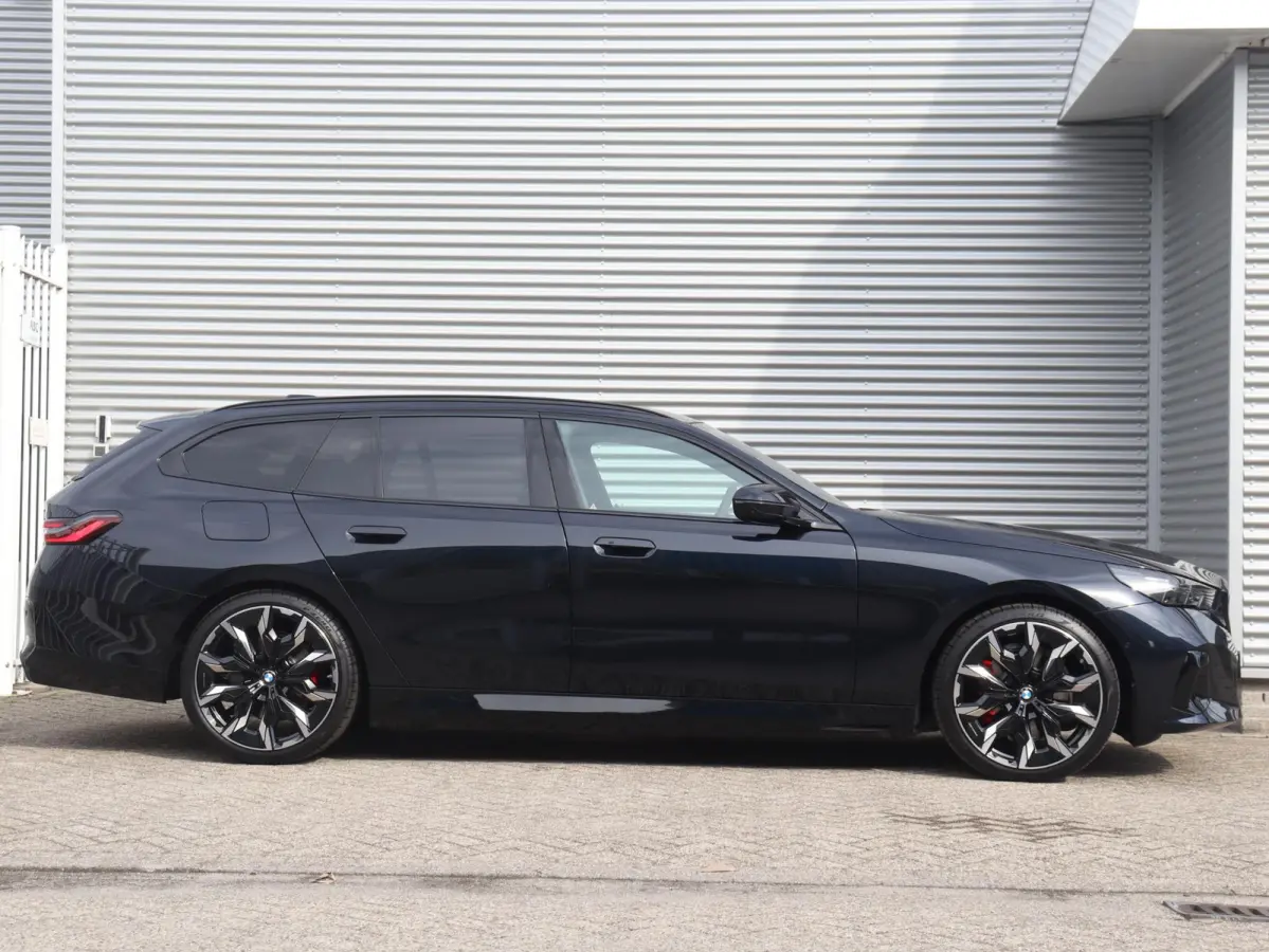 530e | M Sportp Pro | SoH 100% | Innovation Pack | Trekhaak | Panodak | M Stoelen | Driving Assistant Prof. | Parking Assist Plus | Adaptive Onderstel Prof. | Bowers & Wilkins | Stoelventila