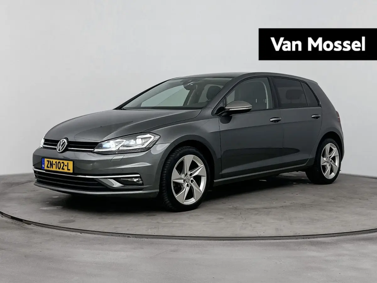 1.6 TDI Highline | CAMERA | STOELVERWARMING | PARKEERSENSOREN V+A | DODEHOEK DETECTIE | DIGITAAL DASHBOARD | CLIMATE CONTROL | LED | ERGONOMISCH STOEL | APPLE CARPLAY / ANDROID AUTO |