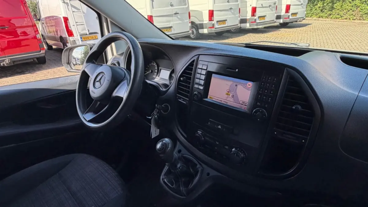 109 CDI 66KW 90PK L2H1 EURO 6 AIRCO/ TREKHAAK/ NAVIGATIE/ 1090% DEALERONDERHOUDEN
