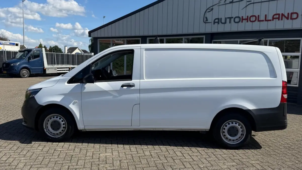 109 CDI 66KW 90PK L2H1 EURO 6 AIRCO/ TREKHAAK/ NAVIGATIE/ 1090% DEALERONDERHOUDEN