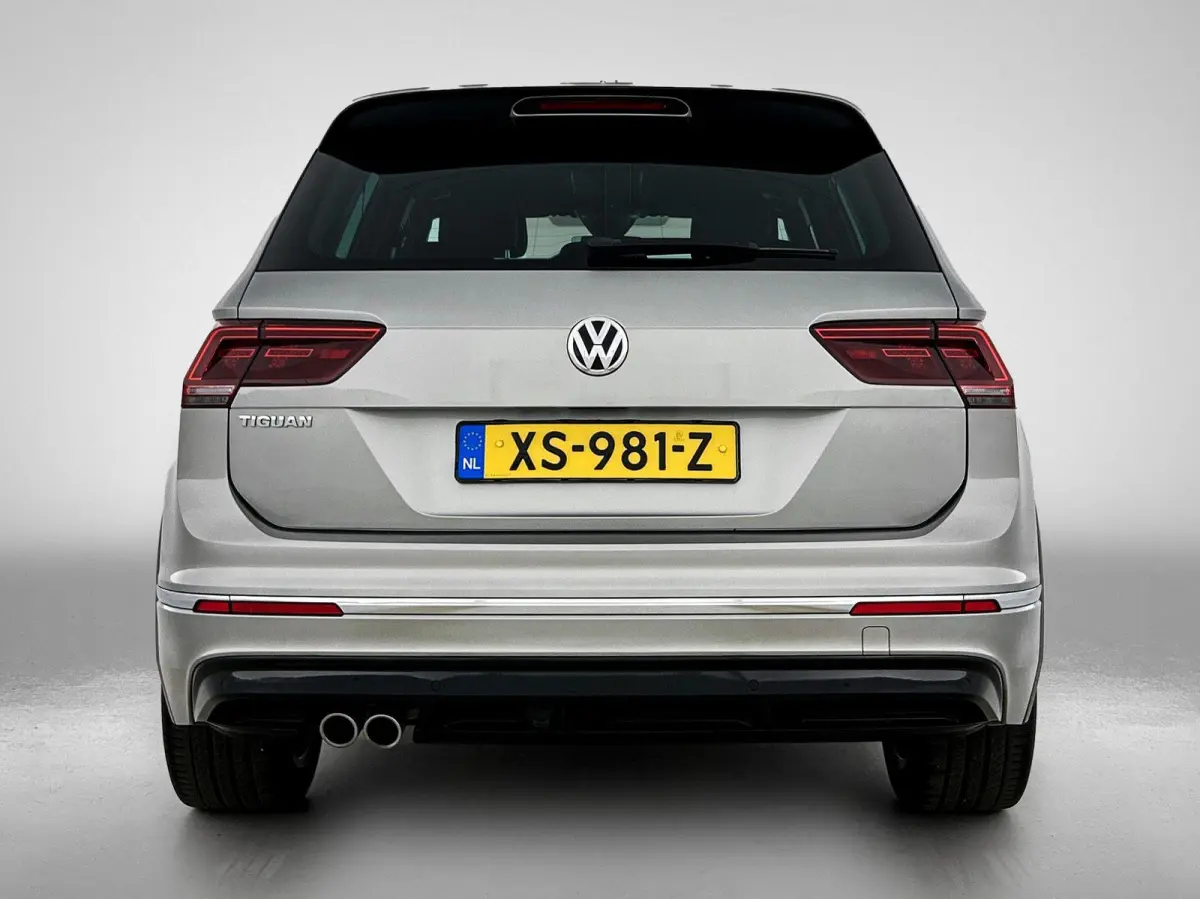 1.5 TSI ACT R-Line 150 PK | Automaat | Keyless | Digitale Cockpit | Elektrische Achterklep | Art-Velours Stoelen | Parkeersensoren | Stoelverwarming |