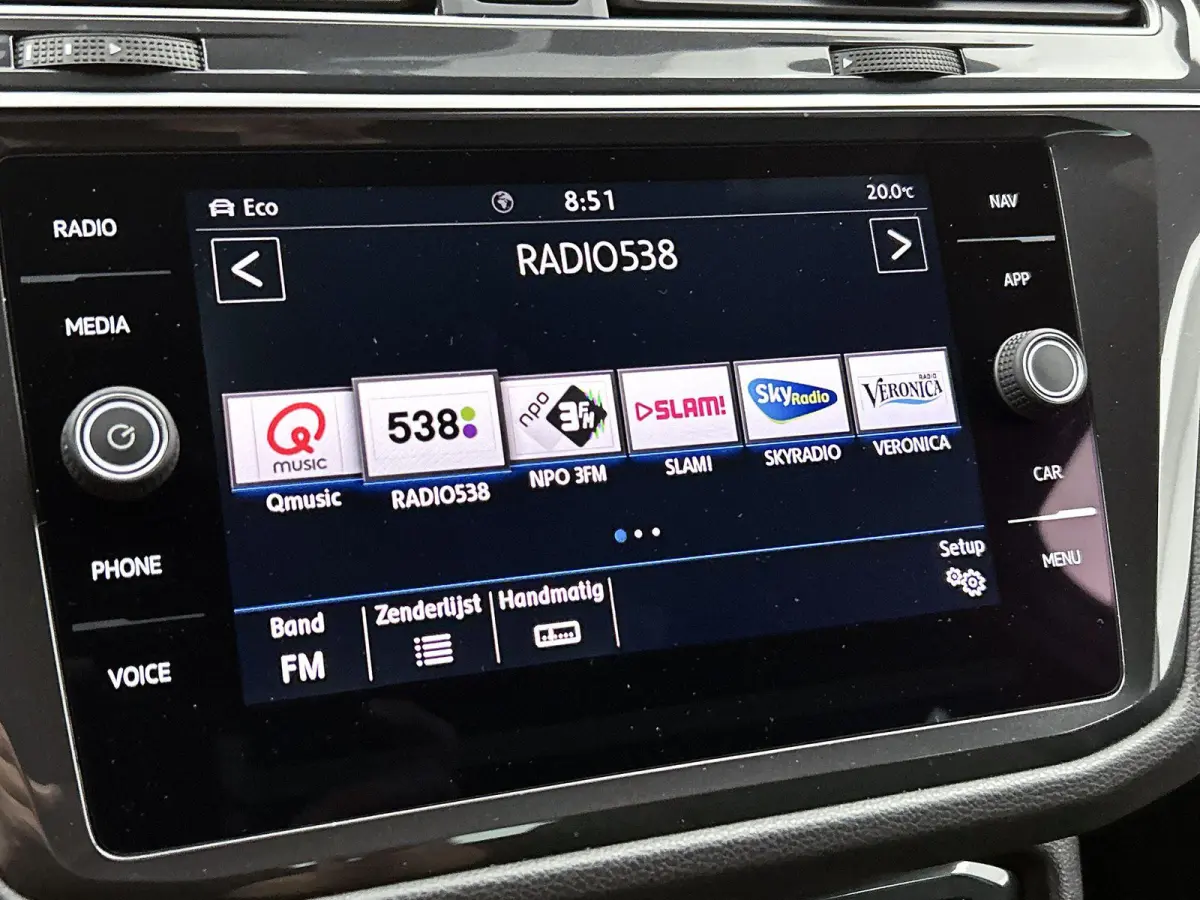 1.5 TSI ACT R-Line 150 PK | Automaat | Keyless | Digitale Cockpit | Elektrische Achterklep | Art-Velours Stoelen | Parkeersensoren | Stoelverwarming |