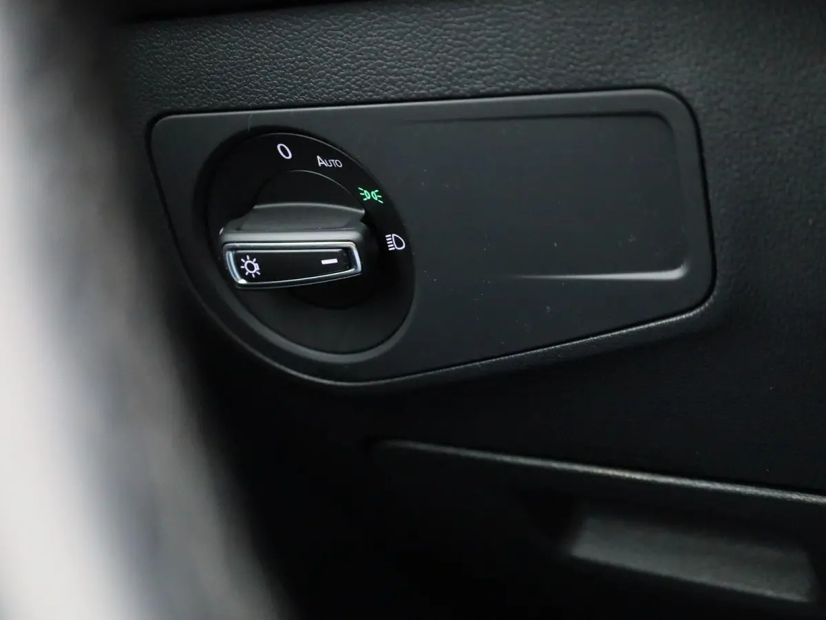 1.5 TSI Life Business 7p. 150 PK | Automaat | Navigatie | Parkeersensoren | Stoelverwarming | Stuurverwarming | ergoActive-stoelen | Dodehoeksensor | Digital Cockpit Pro | Adaptive Cruise Co