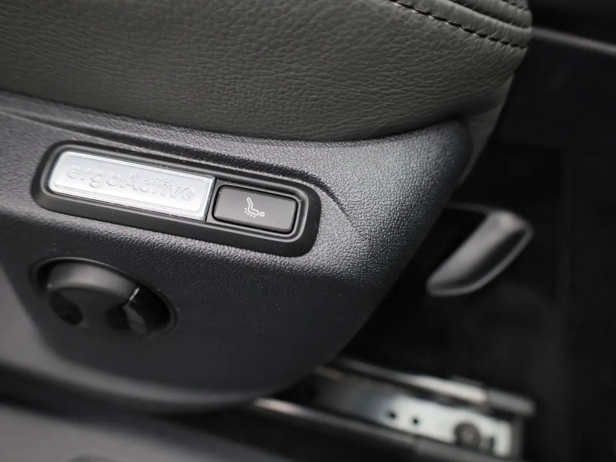 1.5 TSI Life Business 7p. 150 PK | Automaat | Navigatie | Parkeersensoren | Stoelverwarming | Stuurverwarming | ergoActive-stoelen | Dodehoeksensor | Digital Cockpit Pro | Adaptive Cruise Co