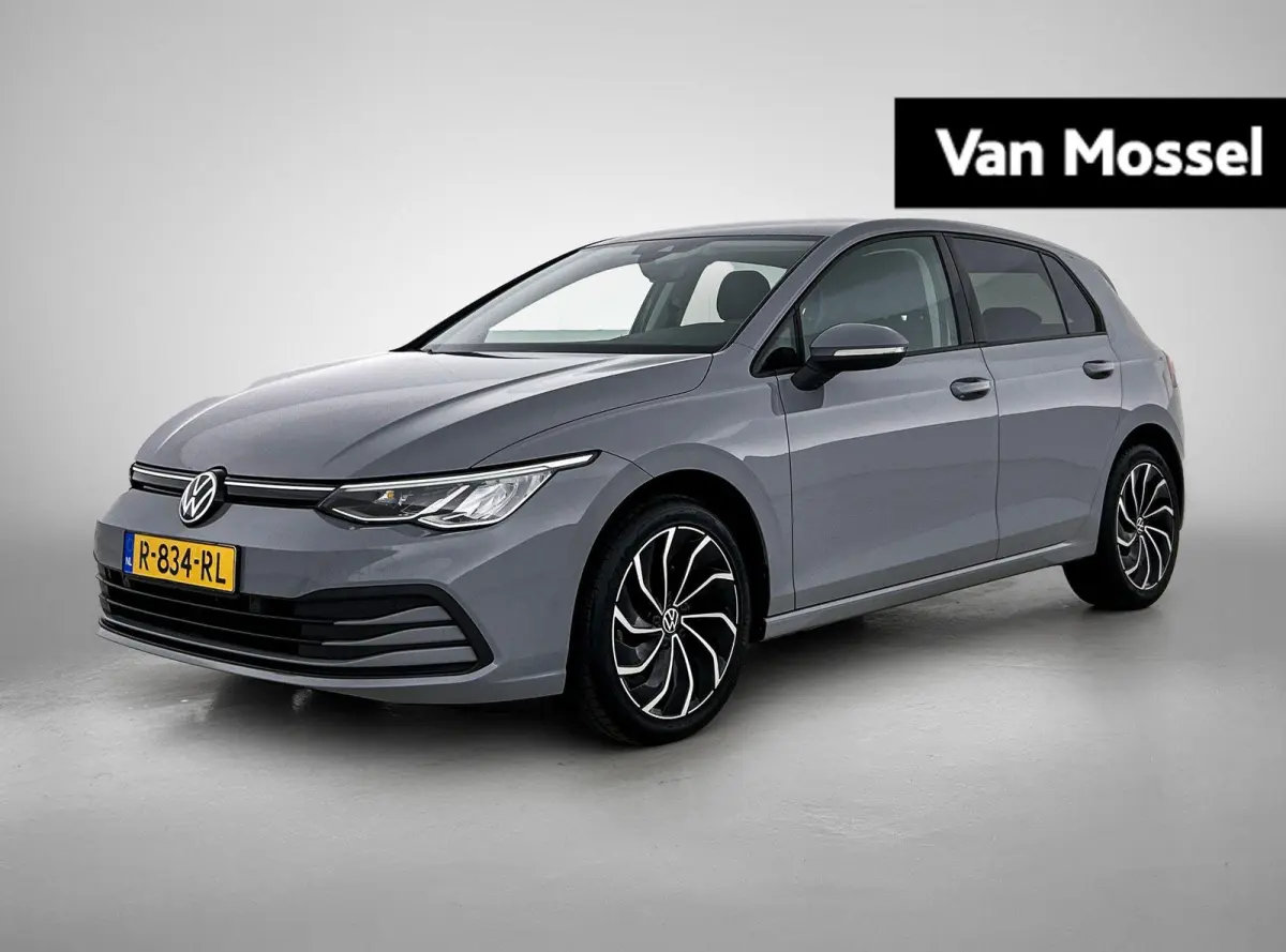 1.0 TSI Life | 110 PK | Ergo Stoelen (Massage + Memory) | Parkeersensoren | Lichtmetalen Velgen | Carplay / Android Auto