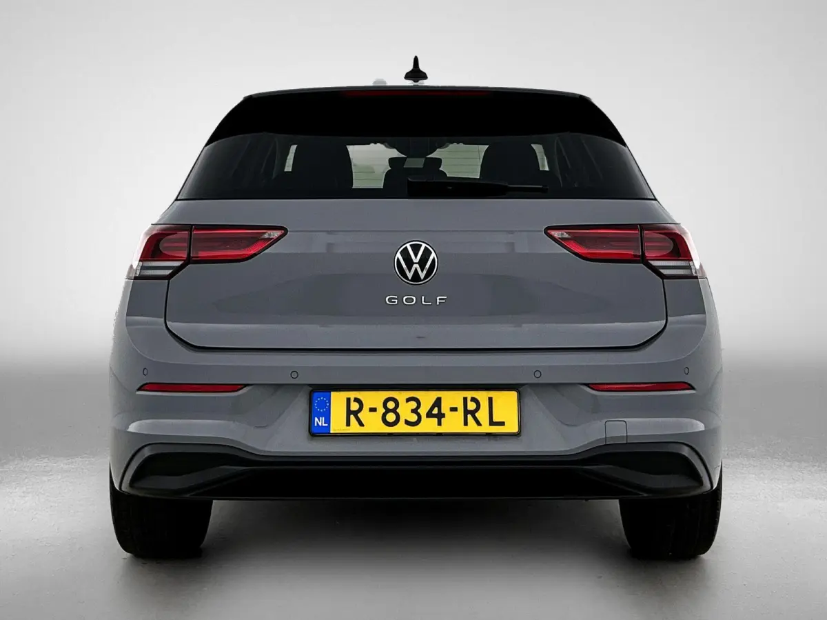 1.0 TSI Life | 110 PK | Ergo Stoelen (Massage + Memory) | Parkeersensoren | Lichtmetalen Velgen | Carplay / Android Auto